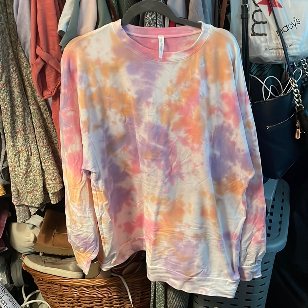 Long sleeve tie dye t-shirt